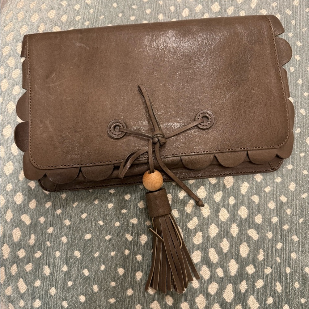 Clutch leather bag